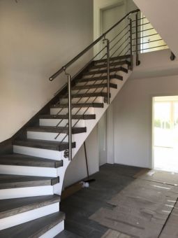 Treppenrenovierung - Betonfertigteiltreppe - nachher