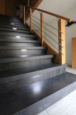 Treppenrenovierung - Treppenbeleuchtung